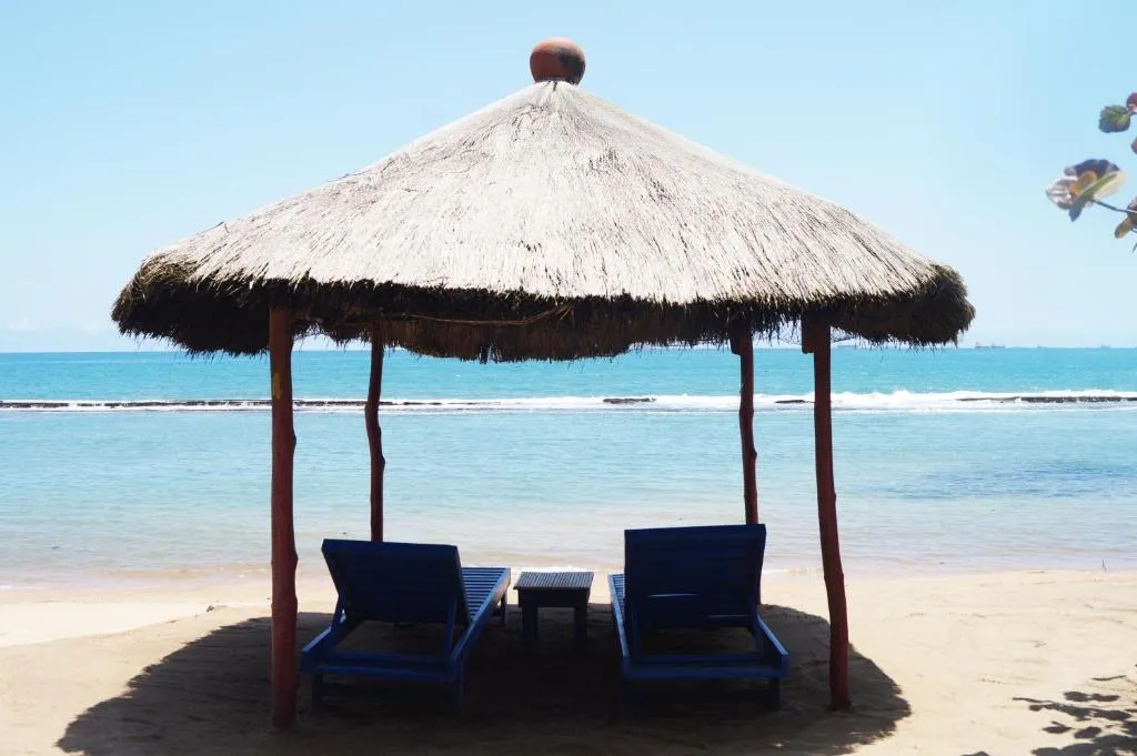 Hotel Robinson Plage, hotel in Lomé
