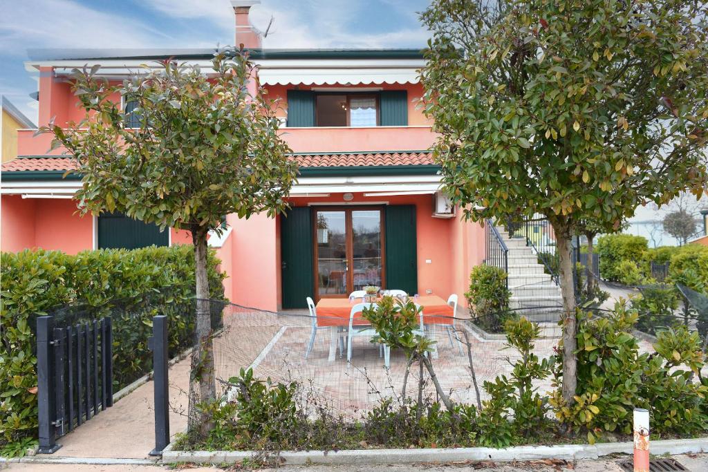 Villaggio dei Fiori - 1