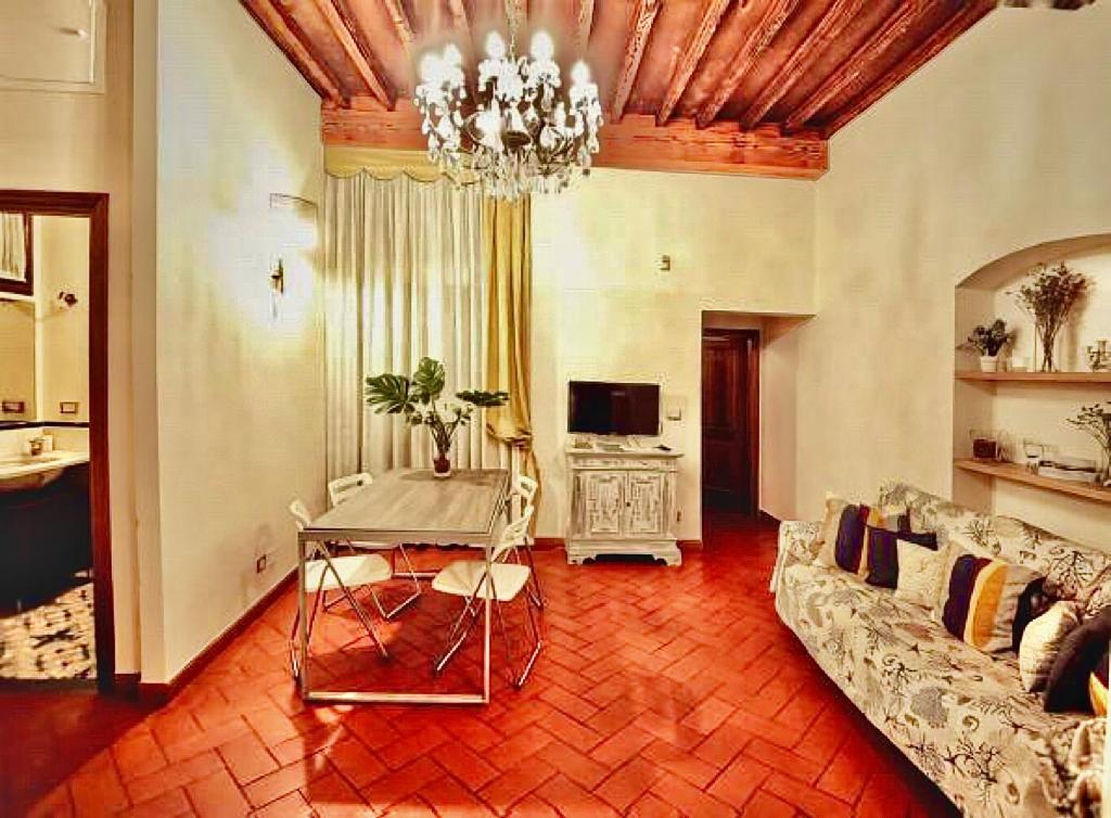 Perfect Location In Center - 5