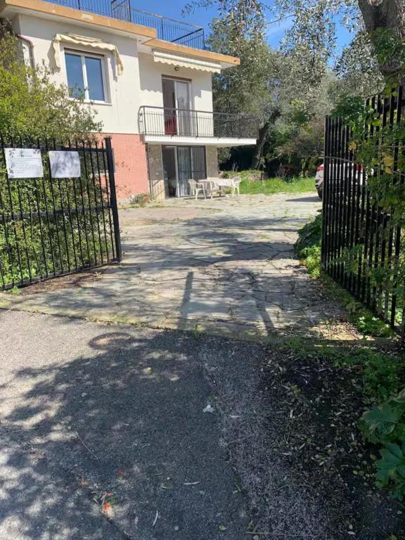 Casa Lilly - giardino e parcheggio a due passi dal mare - 2