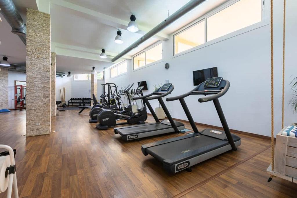 Charming Apt in Aloha Hill Club with Pools & Spa - 5