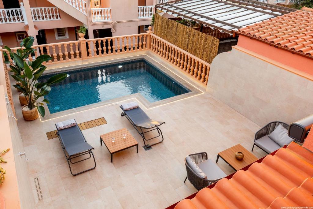 Townhouse Jardines 47 Costa Adeje 3 or 4 Bedrooms - 2