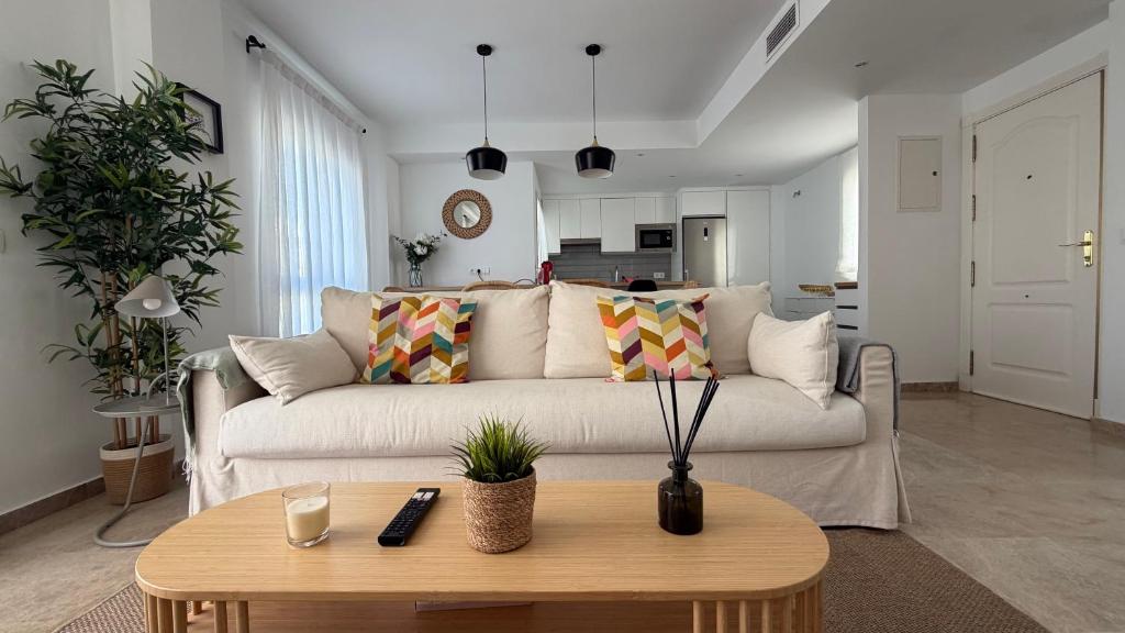 Los Naranjos Design Duplex Penthouse - 3