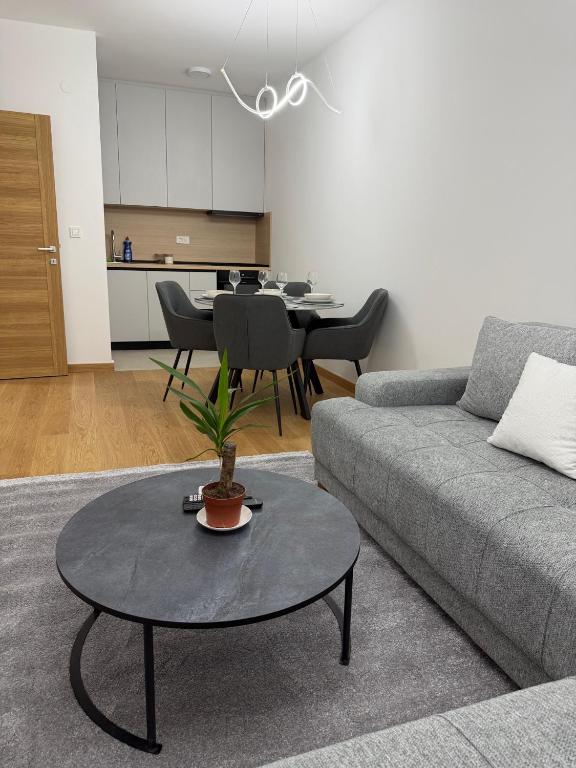 Premium Suites with GARAGE - 4