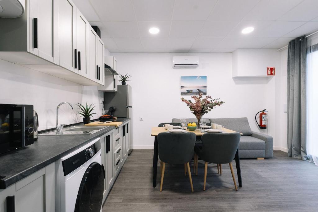 Modern Stay Near Benicalap Park - 1
