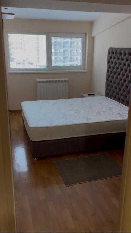 Apartman sa juga - 2