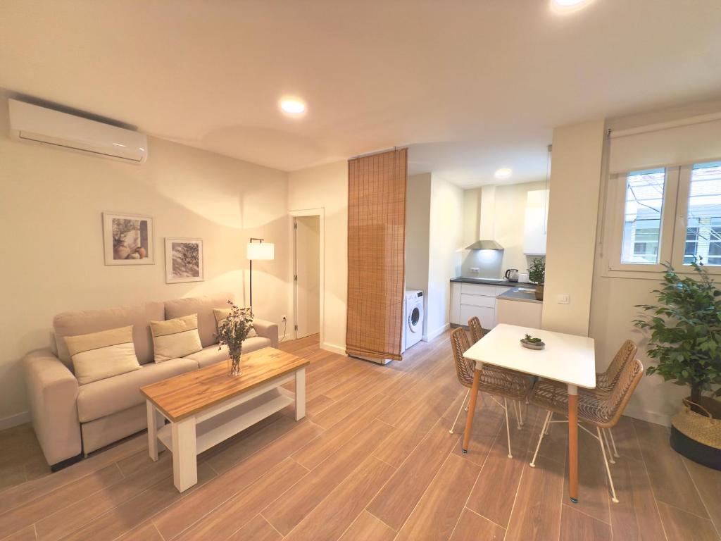 Luxury Loft Sevilla - Los Remedios - 1