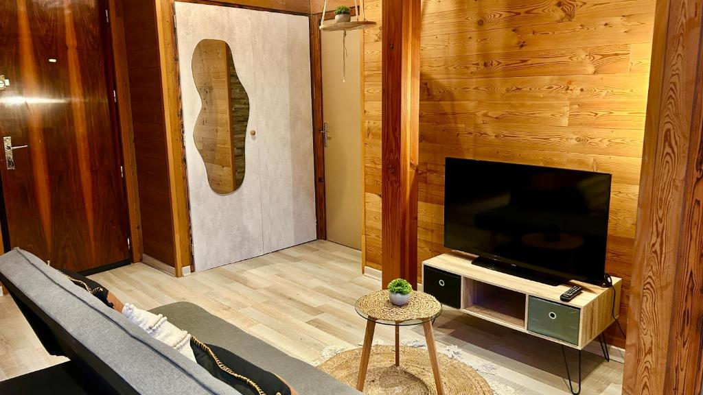T2 Aix-Les-Bains atmosphere chalet - 4