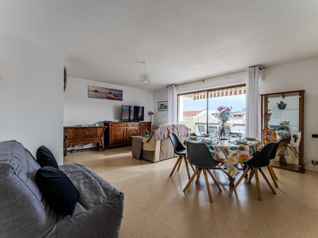 Appartement T3 spacieux avec parking, balcons, à 20m de la plage d'Arcachon - FR-1-433-152 - 2