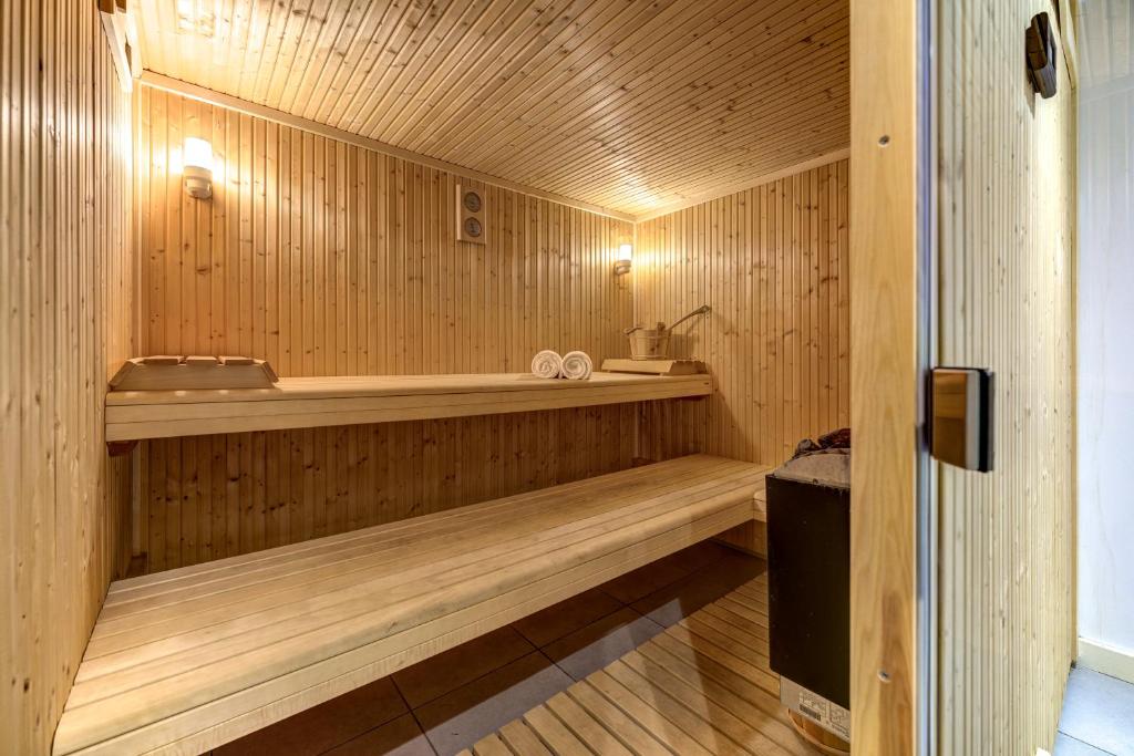 Chosalets - Chalet 200m2 Cheminee Jacuzzi Sauna Vues - 5