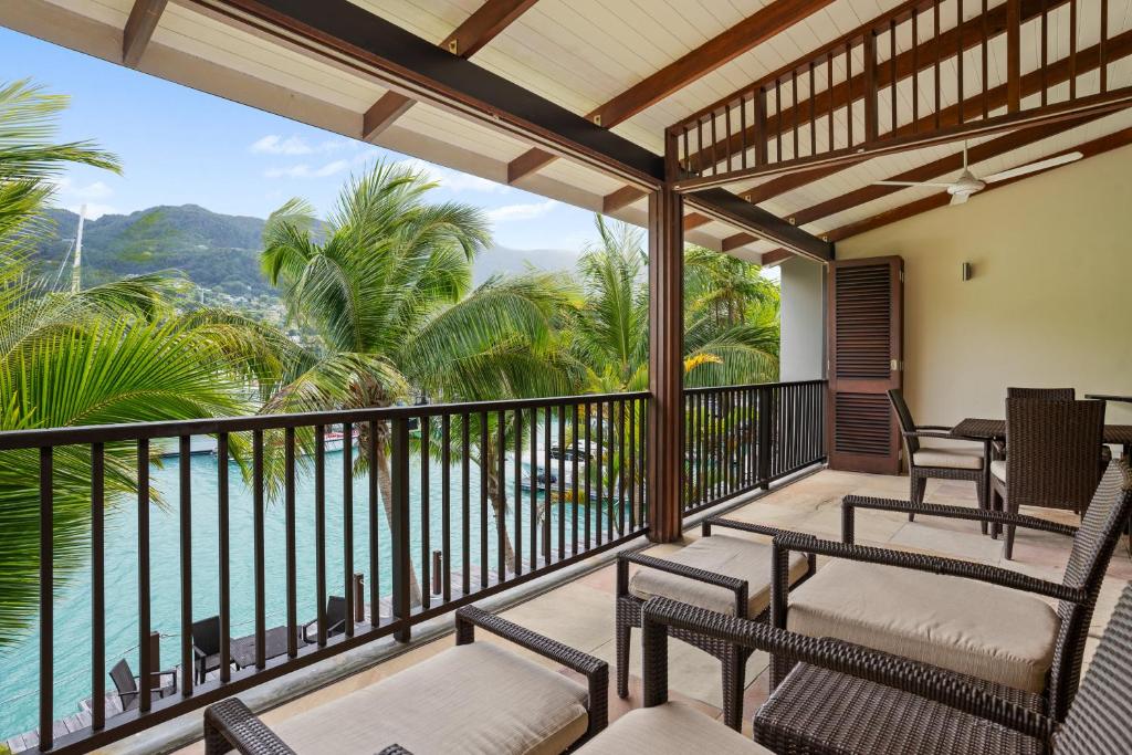 Eden Island Luxury Accommodation - Self Catering Resort