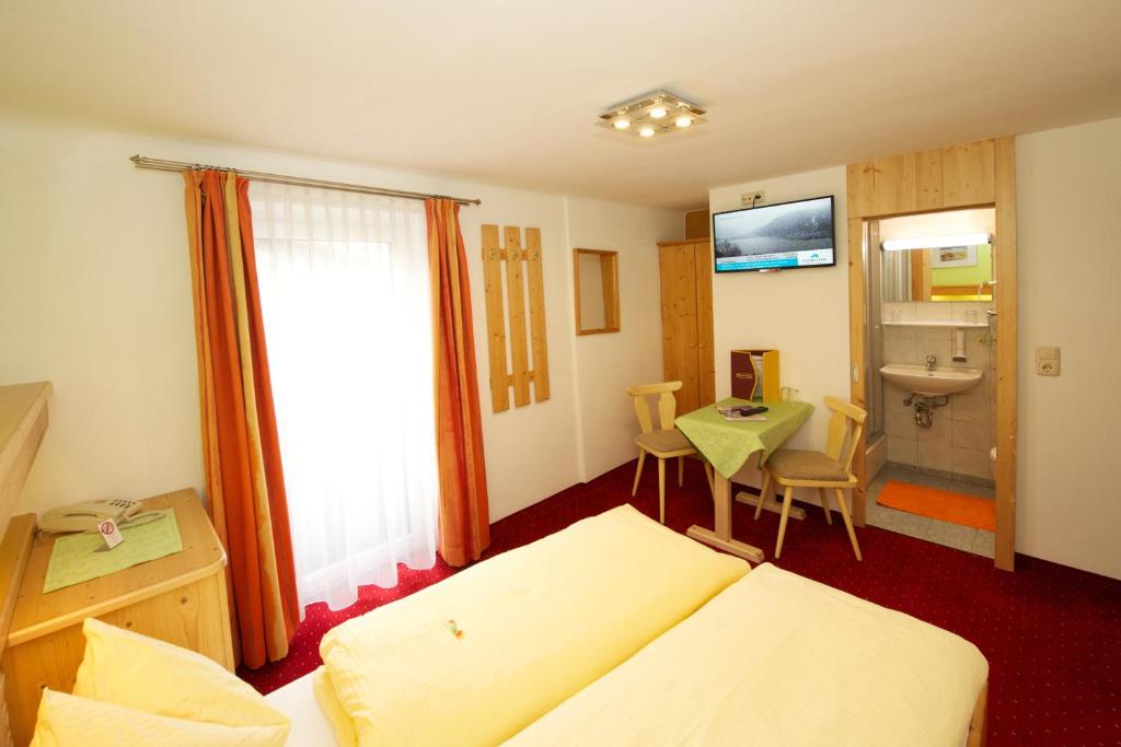 Pension Alpenrose - 5