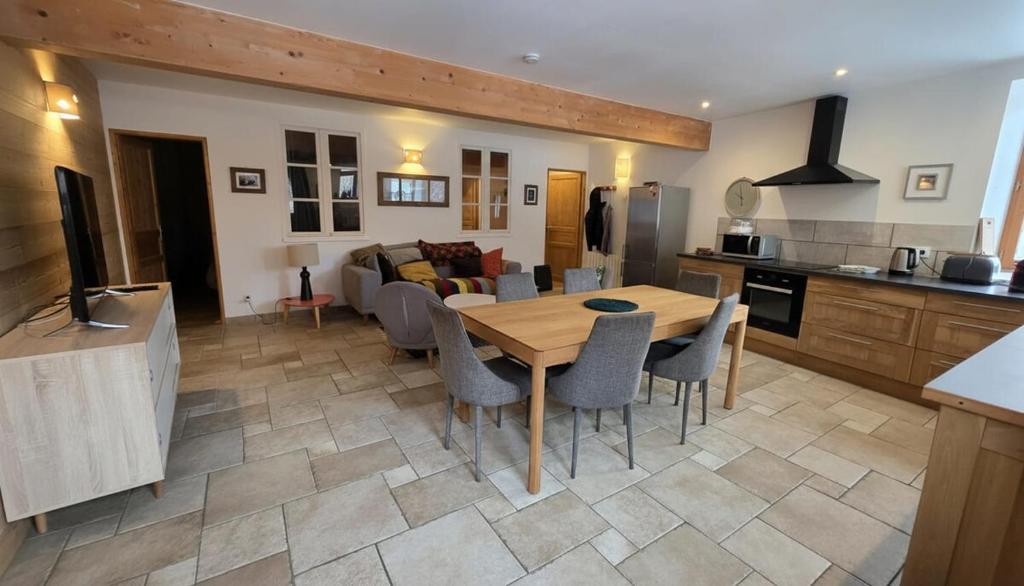 Apartment in Briançon ideal for recharging - 2