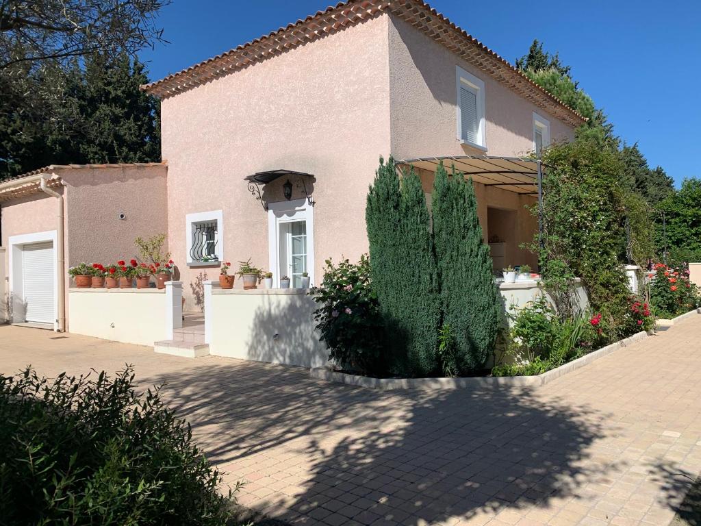 Villa avec piscine privée à Avignon - 2