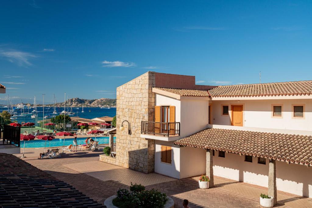 Club Esse Residence Capo D'orso - 4