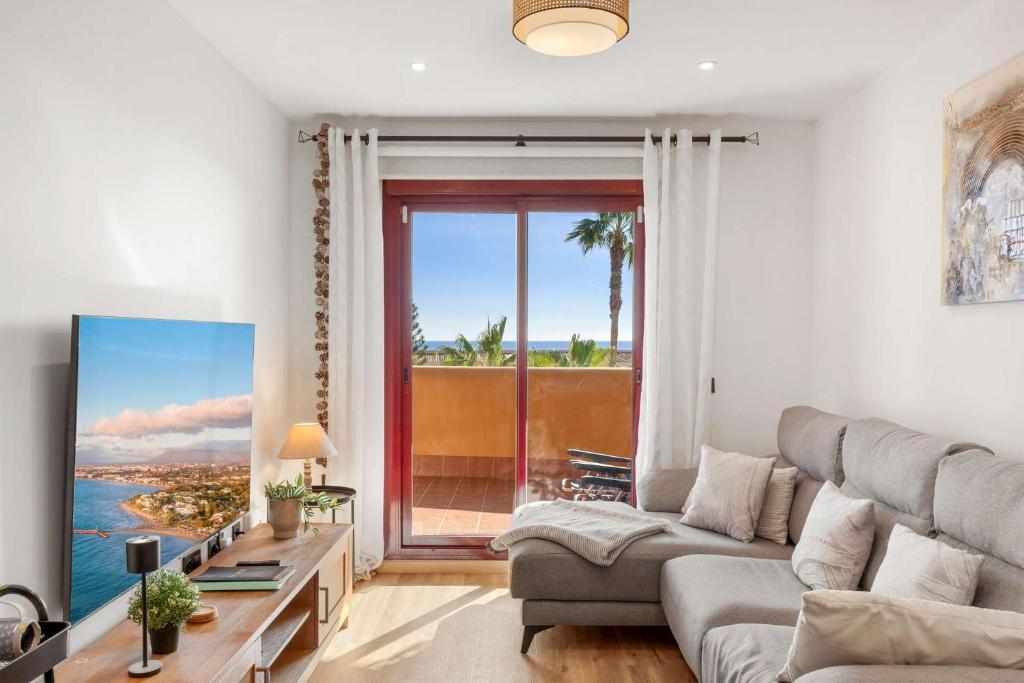 Stunning retreat in La Cala - Ref 06 - 4