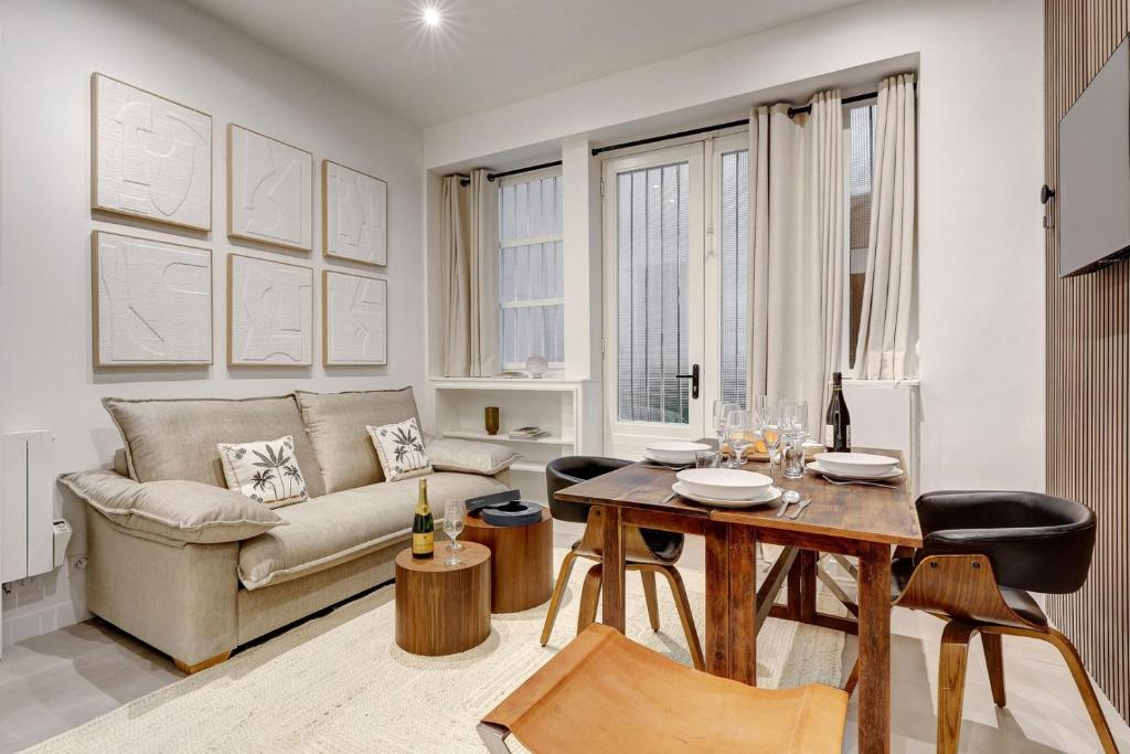 TheBlueStay 99 - Apartment in the heart of Paris - 1
