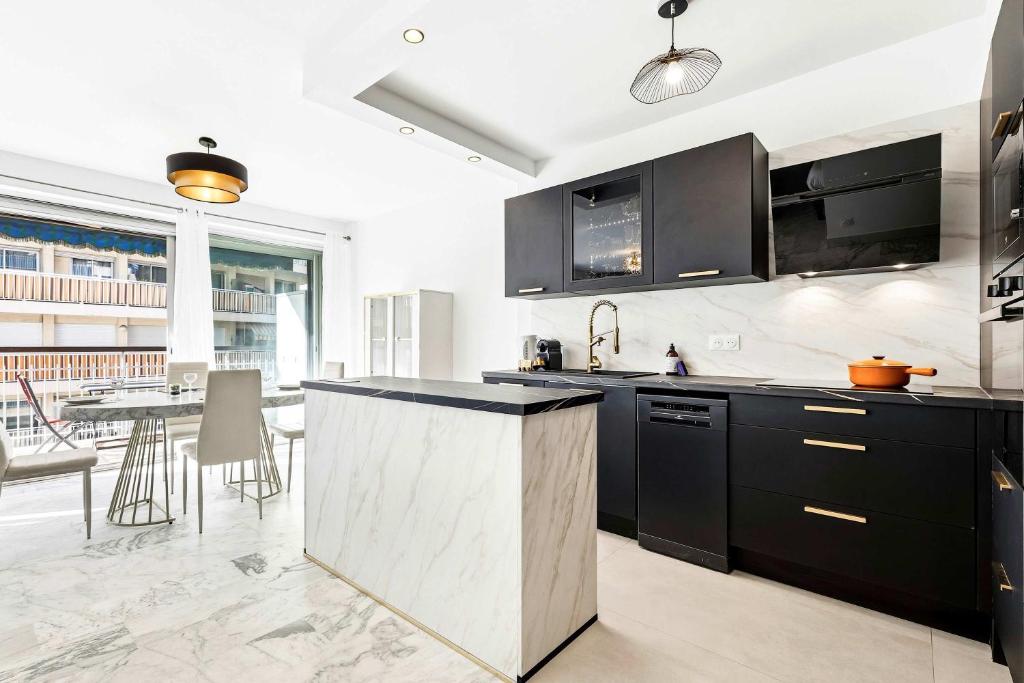 SUNBLUE - Accommodation Center Cannes & port - 2