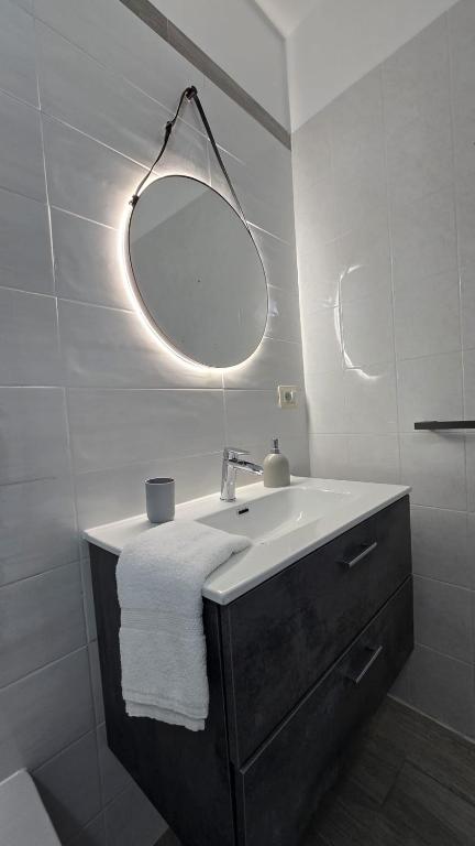La Balza Suites-Sole by Ortigia Apartments - 4