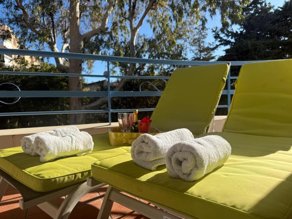Balcony/terrace, Superior Apartment on first floor with Sea View in Antibes