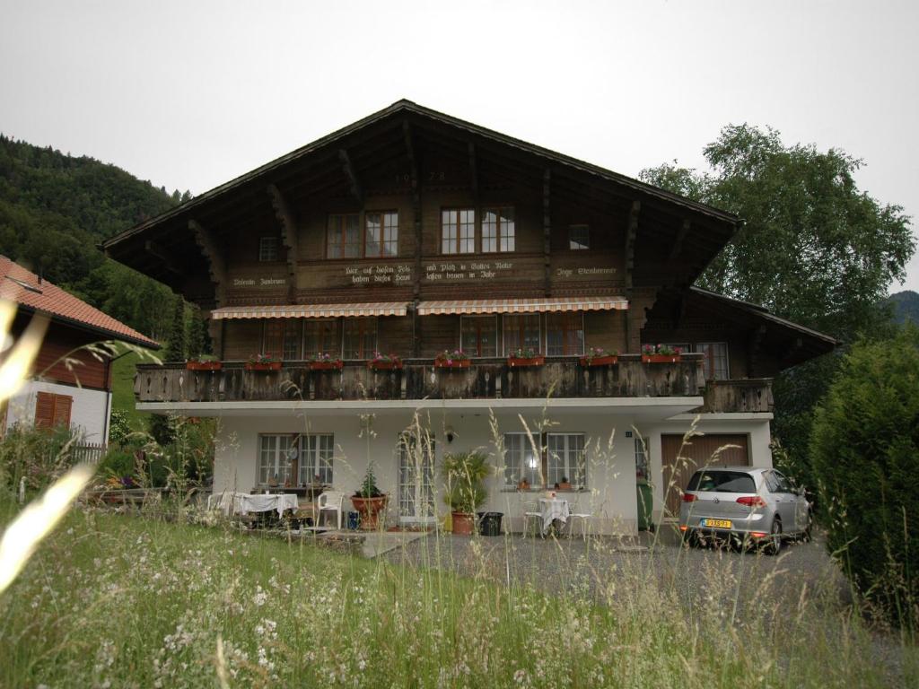 Chalet in Wilderswil with Jungfrau Views - 1