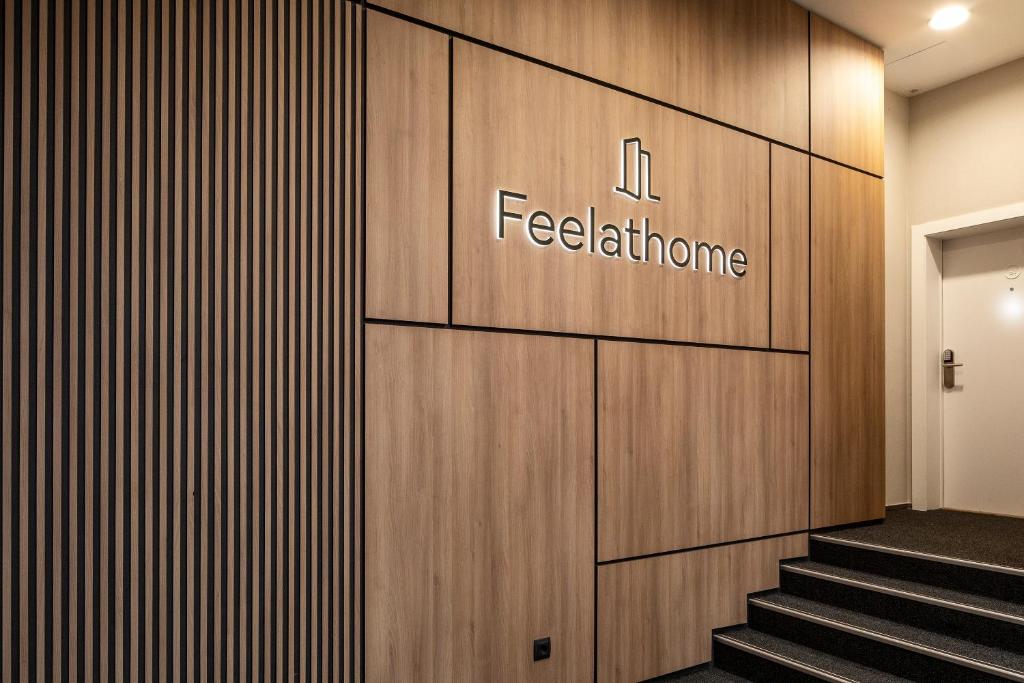 Feelathome Poblenou Beach Apartments - 3