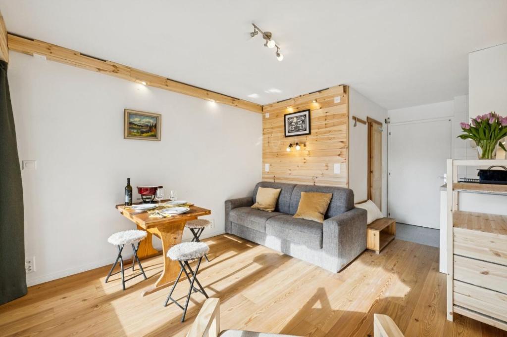 Central studio in Villars sur Ollon, Emeraude, for 3 only 100m to Bretaye ski train - 3
