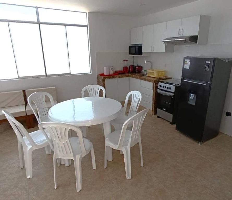 Apartamento 301 cerca a la playa - 1