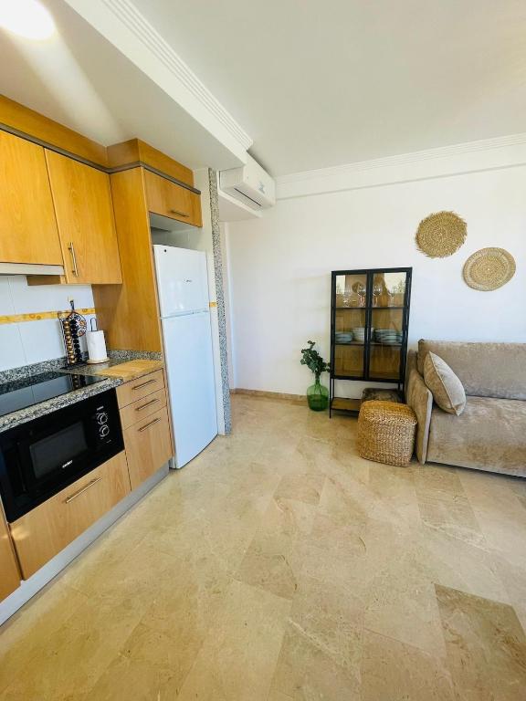 AP-10 XimoApartments a Primera Linea de Playa - 5