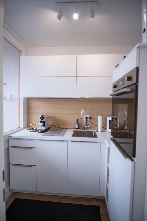 Cozy apartment with pool I U-Bahn - 4
