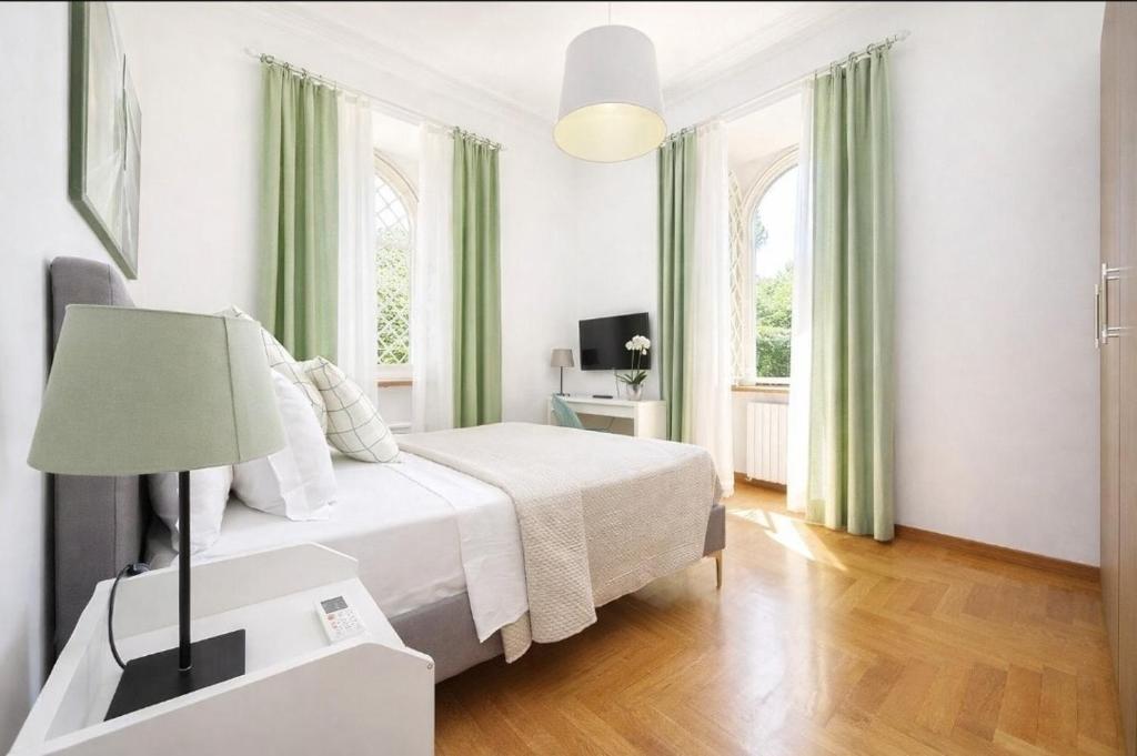 Luxury Apartment for 10 Central VATICANO S'Peter Basilica AirCond NETFLIX - SKY Wifi - 5