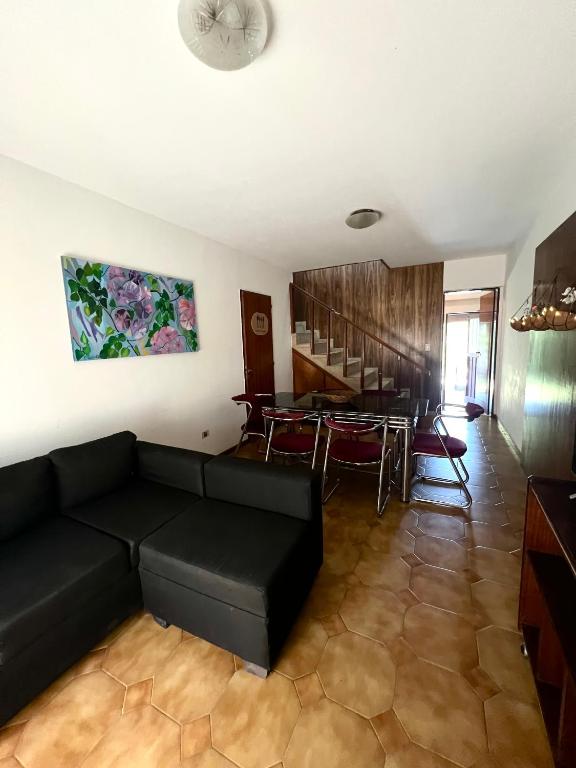 Casa con pileta - 3