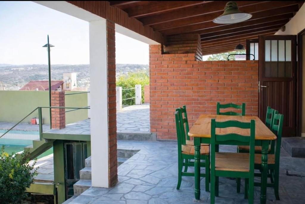 Casa con pileta - 2