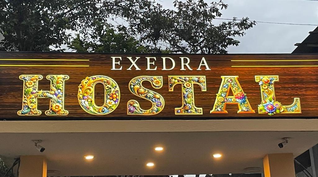 Exedra de Galeria Cafe. Mindo- Ecuador - 3