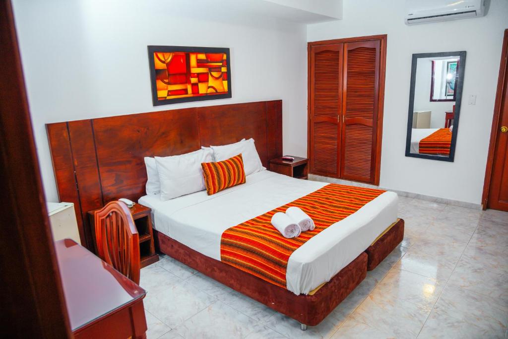 TAMA Hotel Granada Real Cali - 3