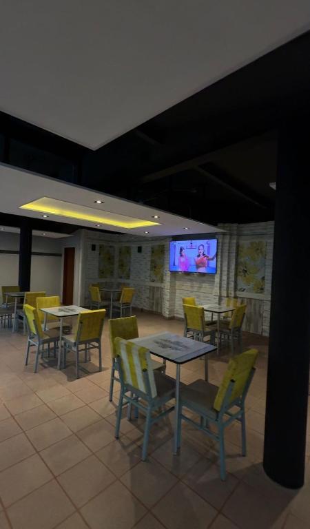 Puente Hotel - 5