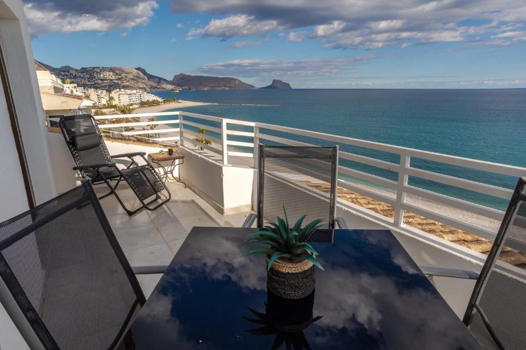 Sunrise ATTIC Altea By DelucaCo - 3