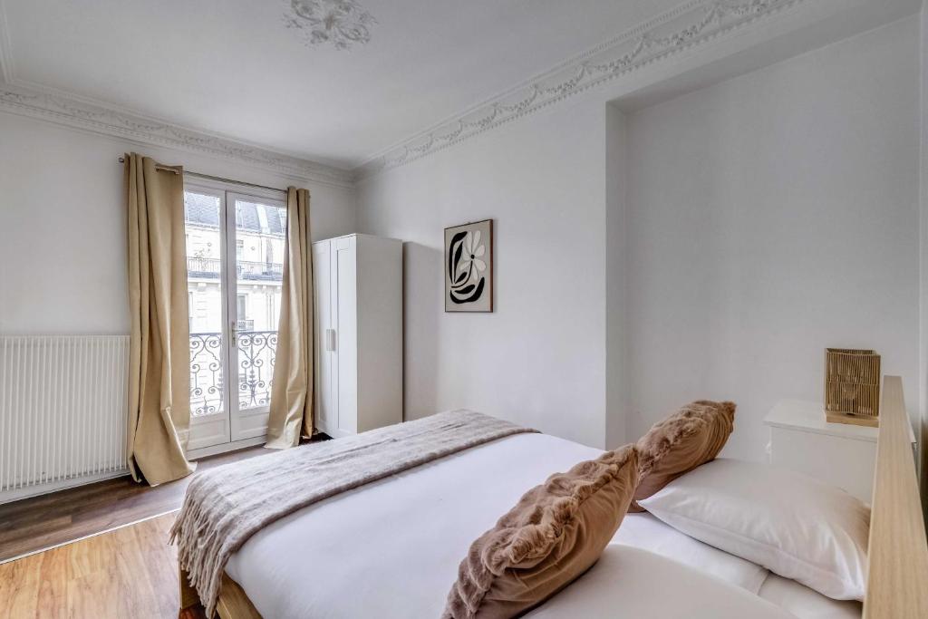 Haussmannian apt - 2BDR-6P near Marais-sentier - 4