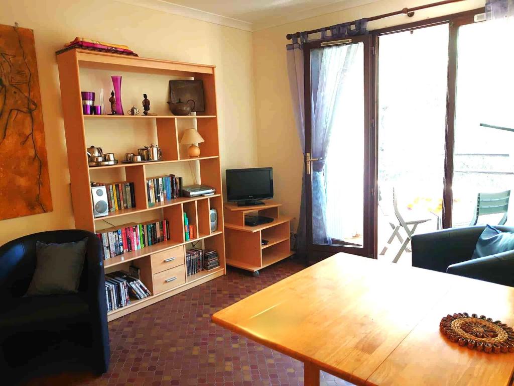4PA133 Appartement avec piscine et parking - 4