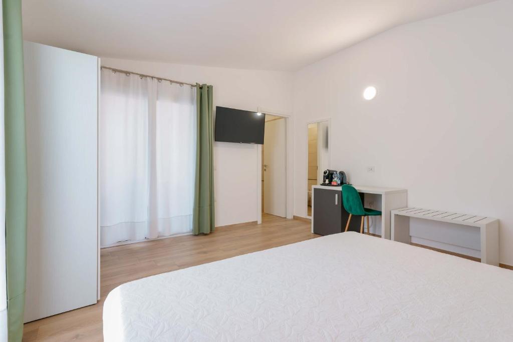 Admayora Guest House - 5