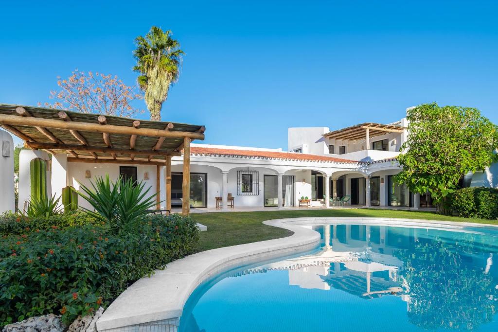 All About Villa Jori - 3