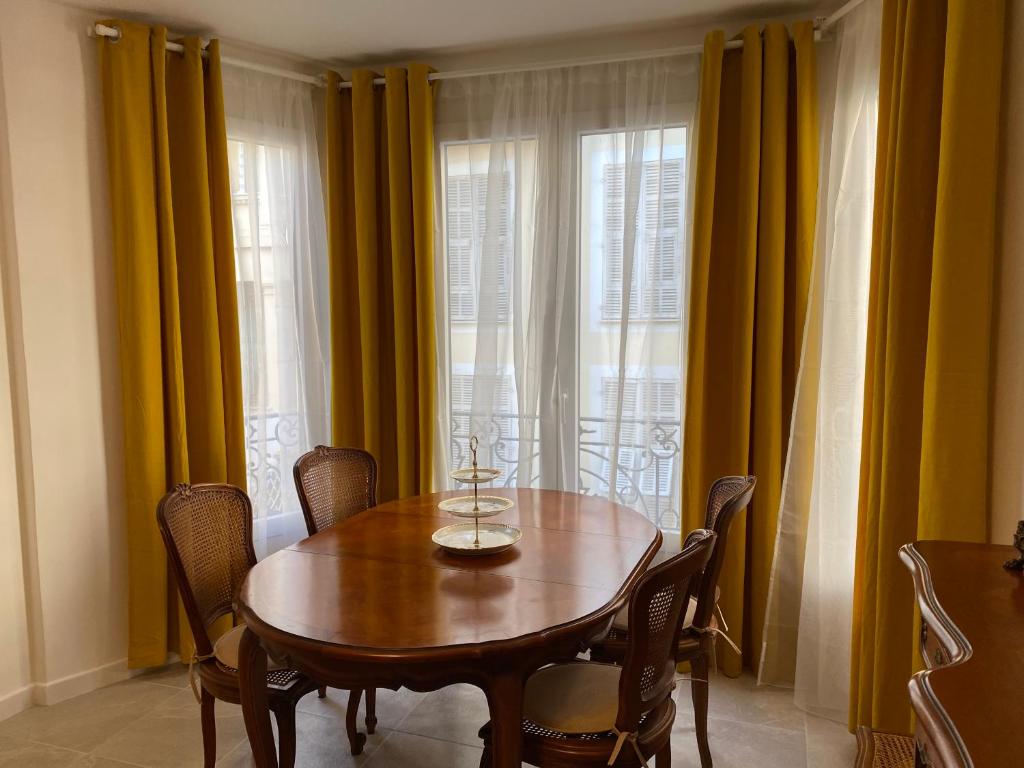 Cosy Nice Promenade des Anglais Beach Apartment parking - 3