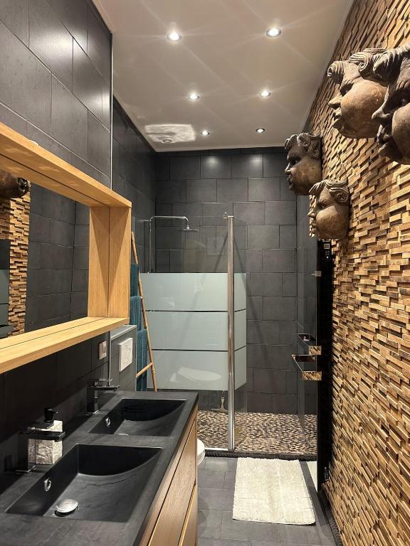 Appartement moderne et chaleureux à 2 minutes du Palais - 1