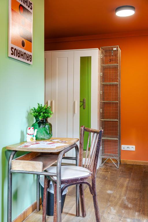 Hideout Hostel