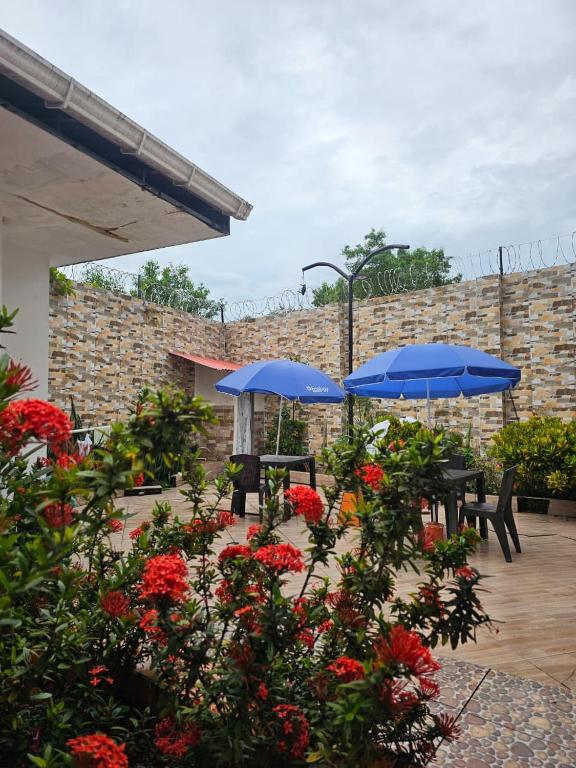 Hotel y Restaurante Delicias del Mar - 3
