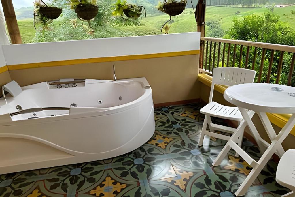 FINCA HOTEL DON JULIO - 4
