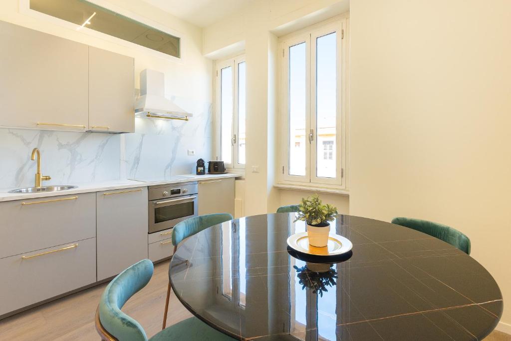 Saint Peter's View Terrace by Rental in Rome - 4