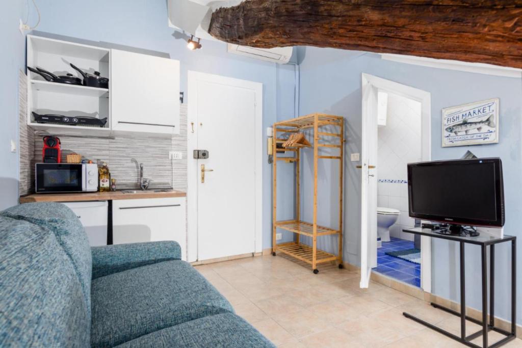 Tiny Vibes - Central Cozy Attic Studio - 3