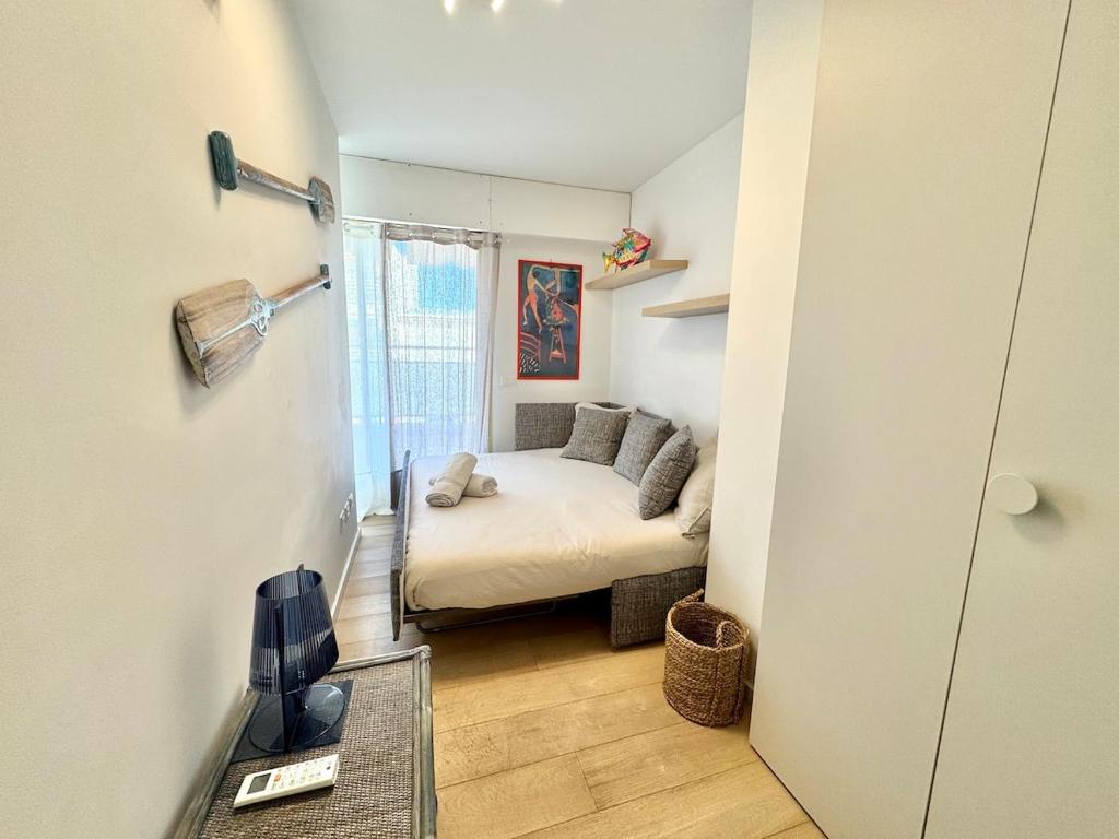 Bright cocoon with quiet terrace - 3