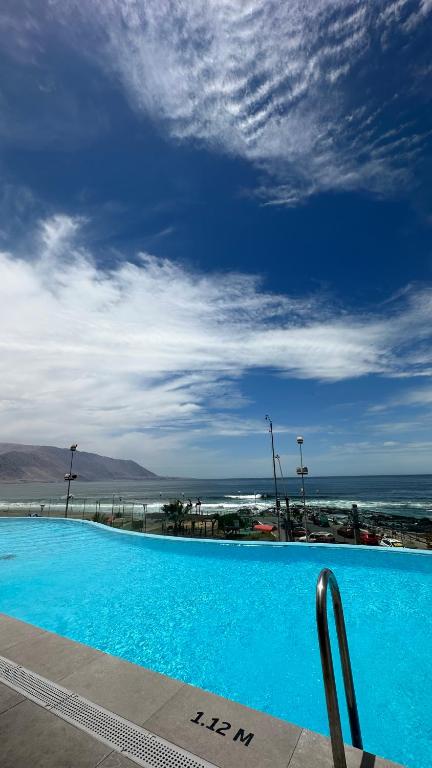 Oceanfront for 4 Nuevo Distrito Cavancha Frente al Mar - 2